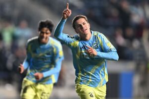 MLS’ Sullivan, 16, gets 1st goals, U.S. record