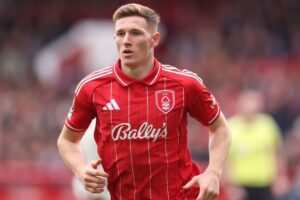 signing rumors, news: Man City, Man United in race to sign Anderson