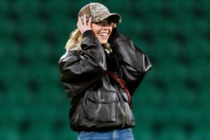 Did Sydney Sweeney hit Bruno Fernandes’ celebration on visit to Man Utd star’s old team?