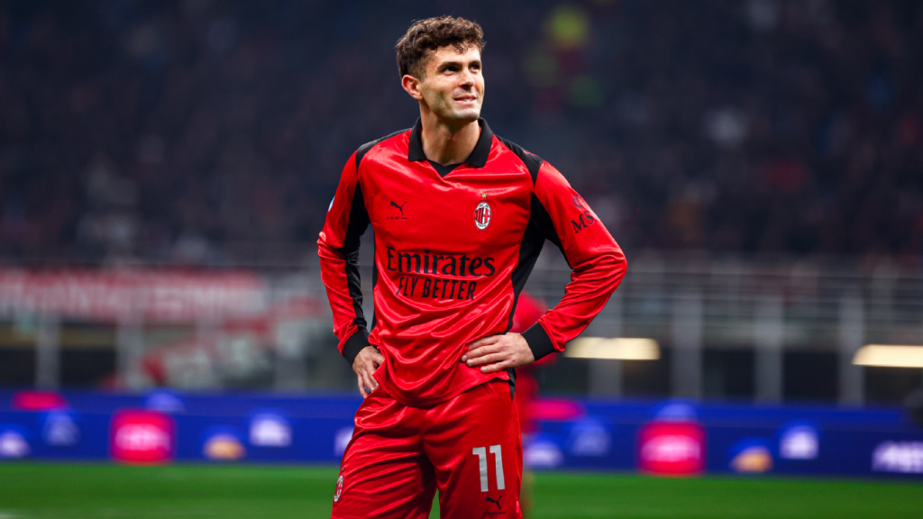👀 Surprise! Pulisic’s prematch AC Milan kit reveal
