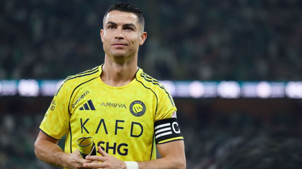 Transfer Update: Ronaldo brace sends Al Nassr top of Saudi competition