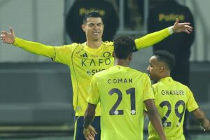 🥅Ronaldo 1k strike tracker: 964 and counting