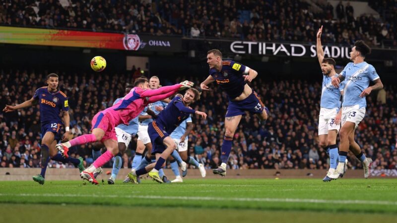 VAR review: Did City push a ace offside? Bernardo lucky to avoid red?