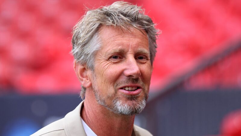 Edwin van der Sar Names His All-Time Greatest Teammates 11