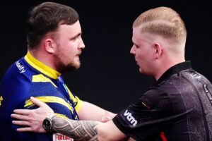 De Decker sets up Littler encounter with Ratajski to face Humphries in Poland