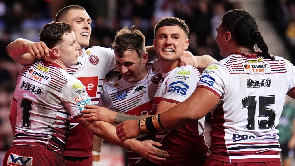 Wigan demolish Leigh in blowout win