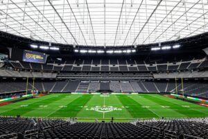 Time for Leeds and Hull KR to get down to business for Super top flight in Las Vegas