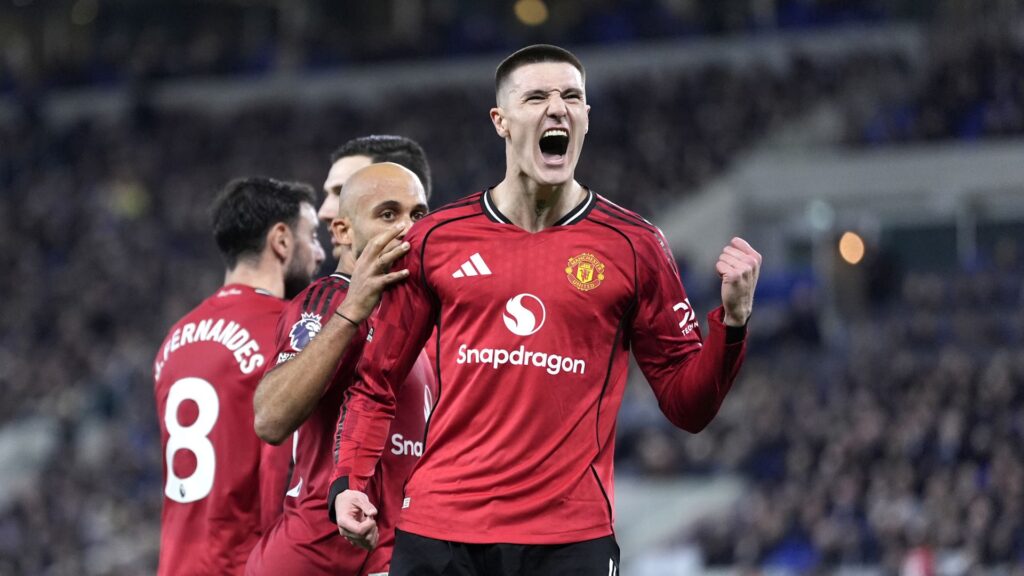 Sesko scores off bench again as Man Utd overcame Everton to reclaim fourth spot