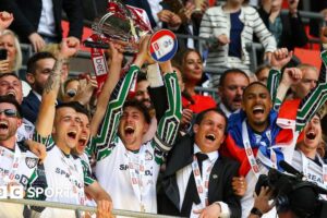 Clubs vote in favour of six-side Championship play-off