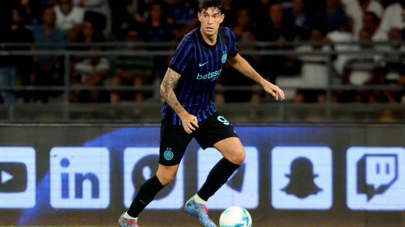 Inter targeting Serie A replacement if Bastoni leaves for Barcelona