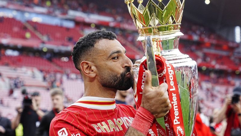 Jamie Carragher picks the one overseas player in Premier League history above Mohamed Salah