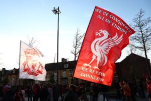 Man United and Liverpool circle as 25-goal target makes €25m demand