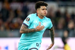 Milan join West Ham and Nottingham Forest in race for Bologna’s €40m striker Castro