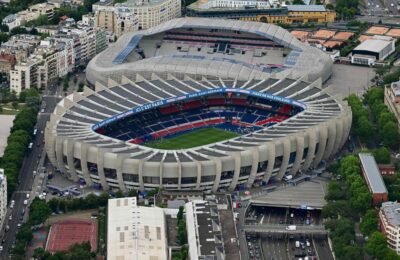 Paris mayor pushes for resolution in PSG stadium talks by summer