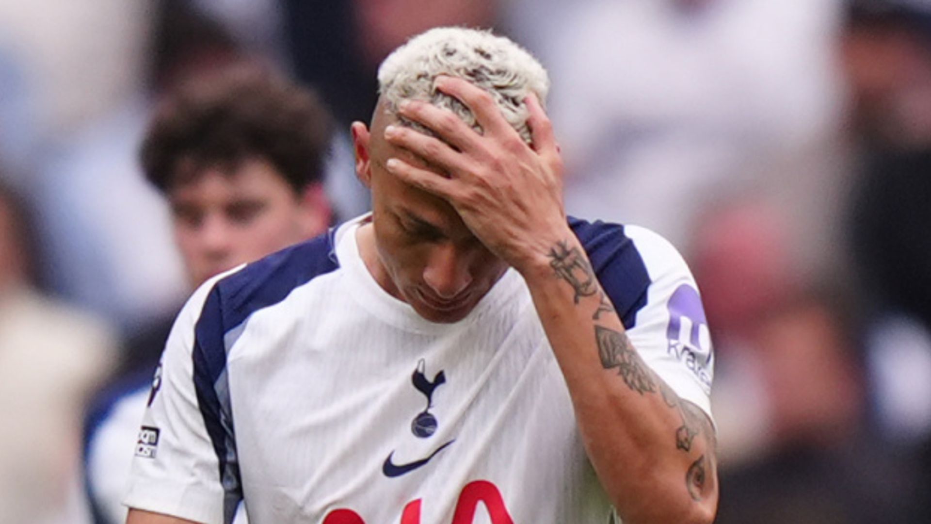 Shocking stats, surprise subs & 'seven finals' – why Forest game was Tudor's last