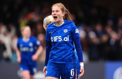 Sjoeke Nusken clinches seven goal thriller as Chelsea reclaim second place in WSL