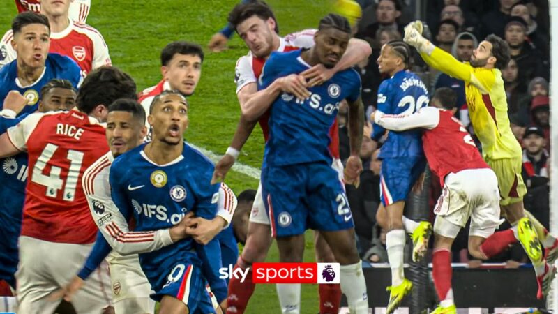 Were Chelsea rejected two penalties against Arsenal?