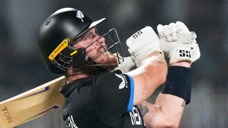 Allen hits record hundred as fresh Zealand hammer South Africa to reach final