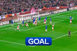 ‘The art of set pieces has been MASTERED!’ | Arsenal open scoring with corner!
