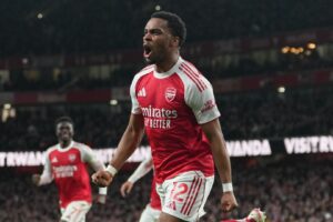 Premier League: Timber clinches vital Arsenal win over 10-man Chelsea