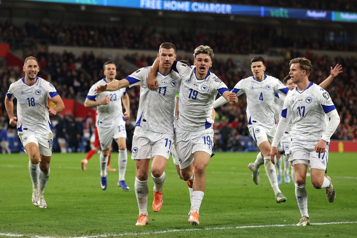 Wales vs Bosnia and Herzegovina LIVE: Extra time after Dzeko’s late equaliser in thrilling World Cup play off