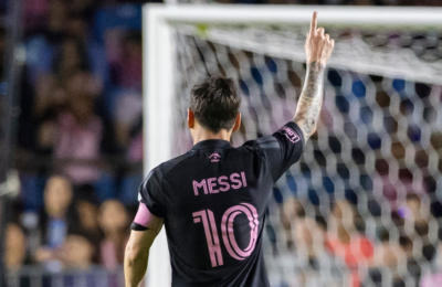 Who is the soccer legend who could be considered the GOAT alongside Messi? Here's what Joe Cole thinks