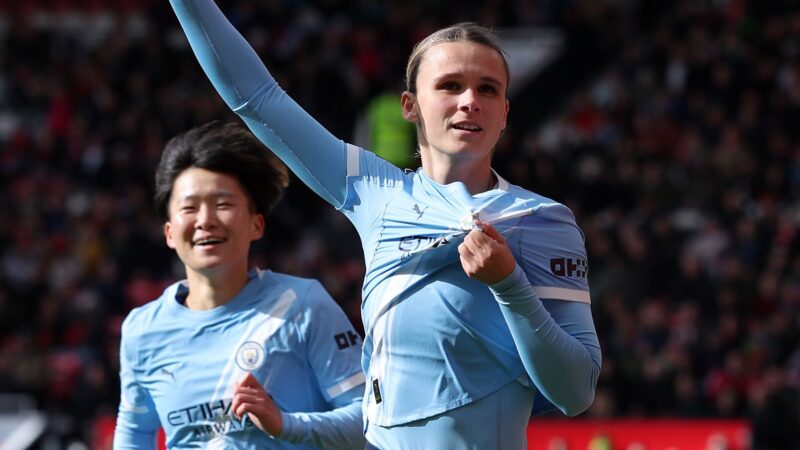 WSL LIVE! City breeze past United | Liverpool edge Everton — Full Story