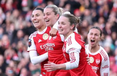 WSL: Russo hat trick puts Arsenal in control vs Spurs LIVE! & highlights