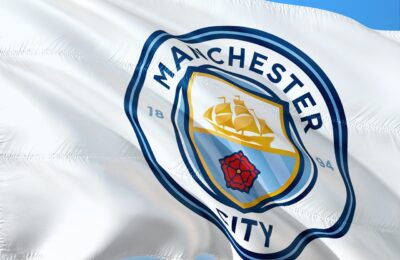 Barcelona lead race as Man United submit offer to sign South American forward