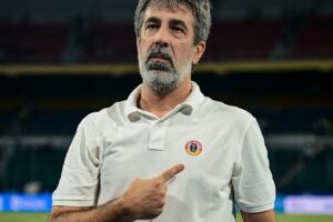 Report: A clenched fist, a quiet revolution — The idea of East Bengal under Oscar Bruzon