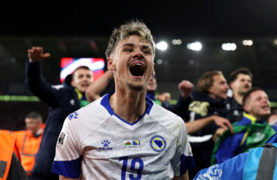 Alajbegovic earns Kvaratskhelia comparisons as Serie A race heats up