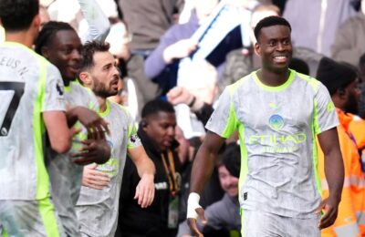 'Are you watching Arsenal?' City thump Chelsea to seize title race initiative