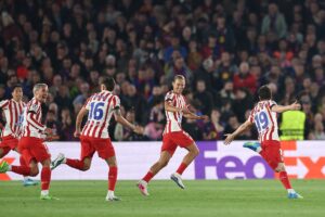 Atletico Madrid evoke spirit of old as two mad minutes leave Barcelona reeling