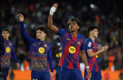 Barcelona reignites hope with dominant win as fans chant "yes we can" before crucial clash vs Atlético Madrid