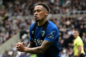 Bournemouth still lead at Newcastle LIVE!