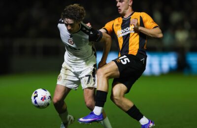 Bromley spurn chance for promotion with Cambridge stalemate