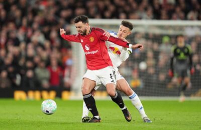 Bruno Fernandes: Man Utd focus on Champions League spot after painful Leeds loss
