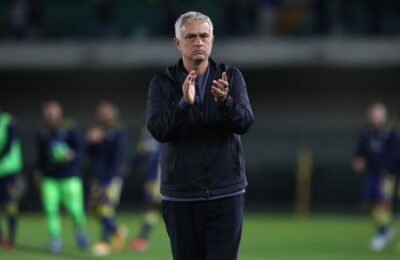 Chelsea & Newcastle enter £44m battle for star hailed as a “superhero” by Mourinho