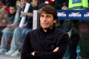 #ConteOut: Fans call for the coach’s head after disappointing Napoli 0-2 Lazio defeat