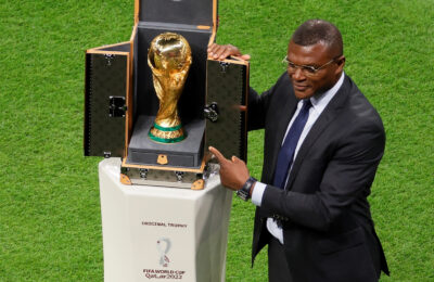 Desailly: Bastoni ‘isn’t even half of Maldini’ but can bring Barcelona to ‘different level’