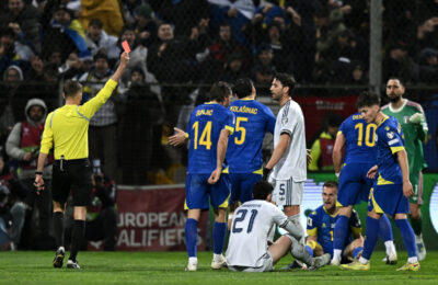 Dzeko handball and a second red? Two refereeing calls upset Italy against Bosnia