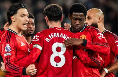 Footage Shows What Cars Manchester United Players Drive