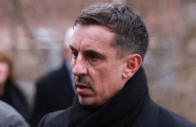 Gary Neville’s 5 Greatest Midfielders in Premier League History [Ranked]