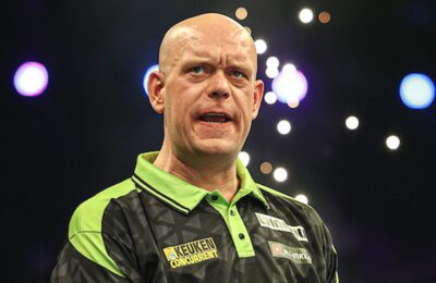 German Darts Grand Prix: Van Gerwen and Van Veen dumped out in Munich