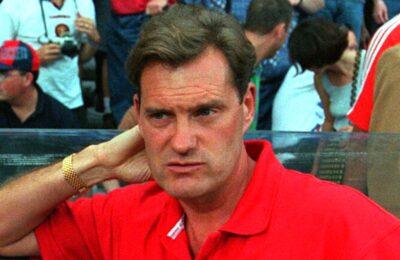 Glenn Hoddle Questioned Beckham and Scholes Ahead of England v Argentina