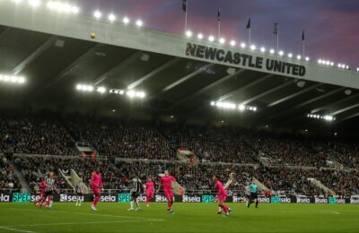 How Many Pubs There Are Within 1 Mile of Every Premier League Stadium [2025/26]