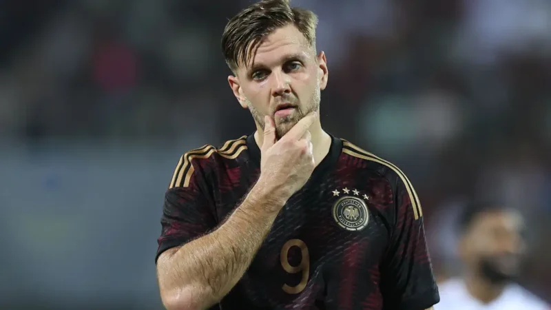 ‘In The Background’ – West Ham Out-on-loan Star Could Have Exit Route