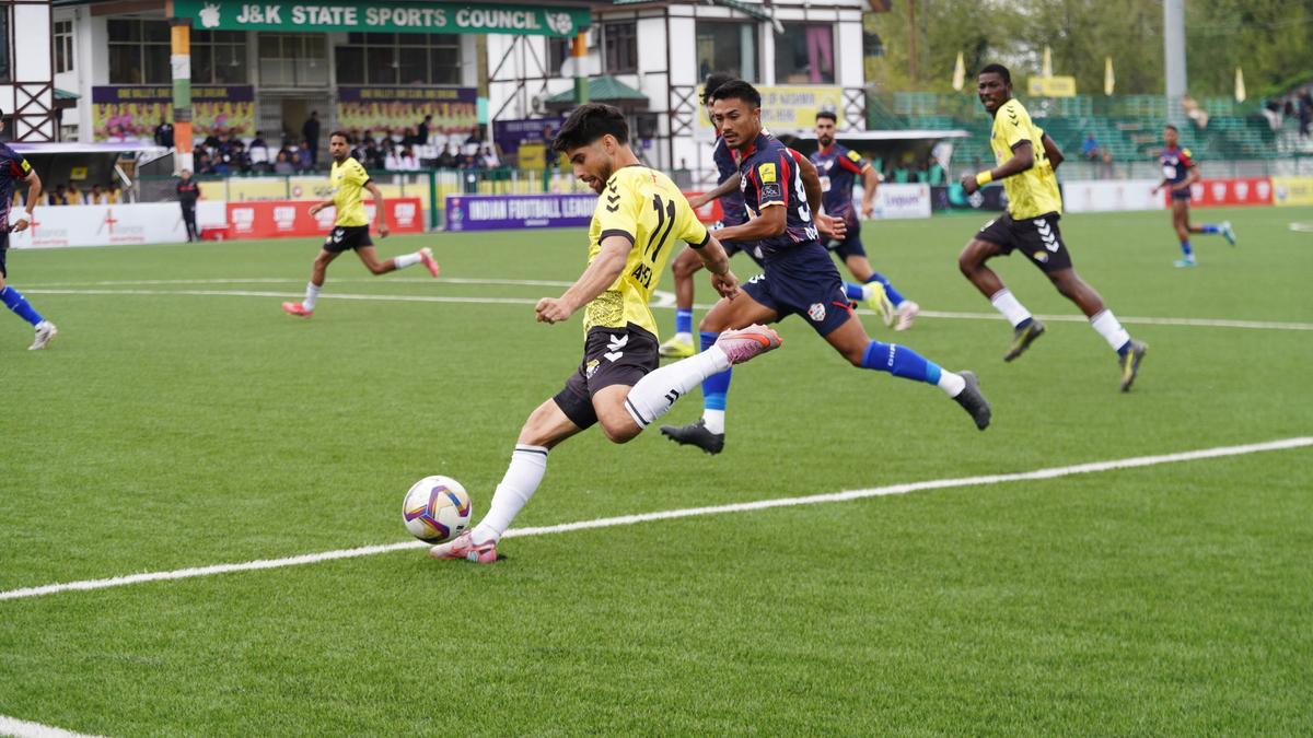 Indian Football League 2025 26: Late Kolawole header seals three points for Diamond Harbour