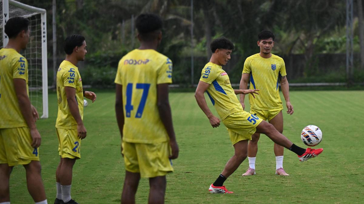 ISL 2025-26: Upbeat Kerala Blasters faces Jamshedpur test