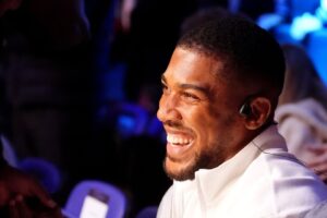 Joshua makes first public appearance since friends’ deaths to support Chisora